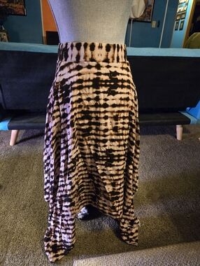 TORRID 0 Womens US Plus Size L or 12 Tie Dye Handkerchief Bottom Skirt Brown Tan